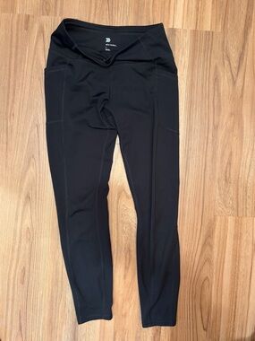 All in Motion Target Black High-Waist Active Leggings Size Small with Pockets